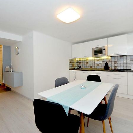 Pure Apartman Печ Экстерьер фото