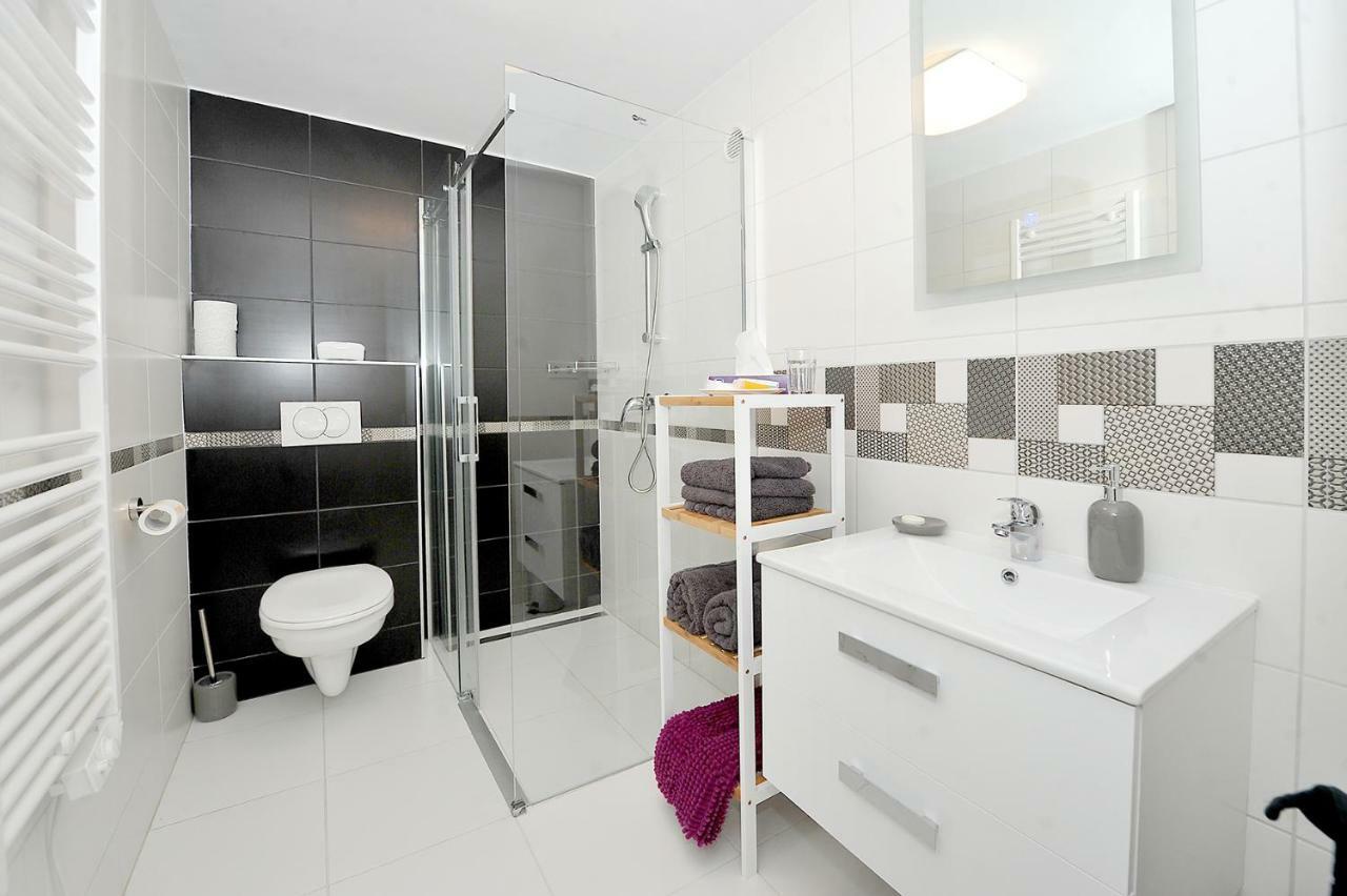 Pure Apartman Печ Экстерьер фото